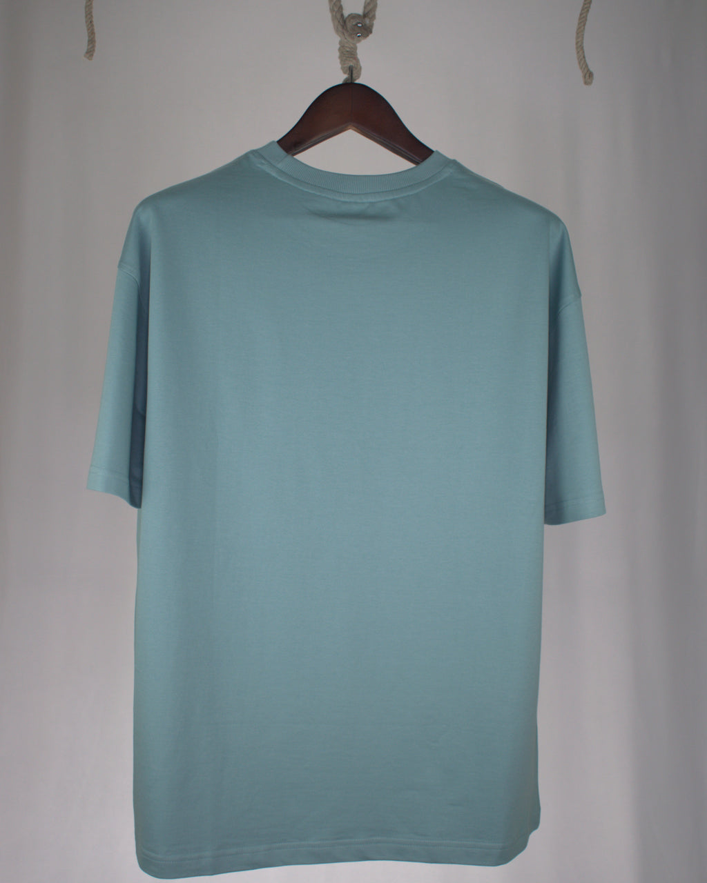 Signature Basics — Orversized T-Shirt (240 GSM)